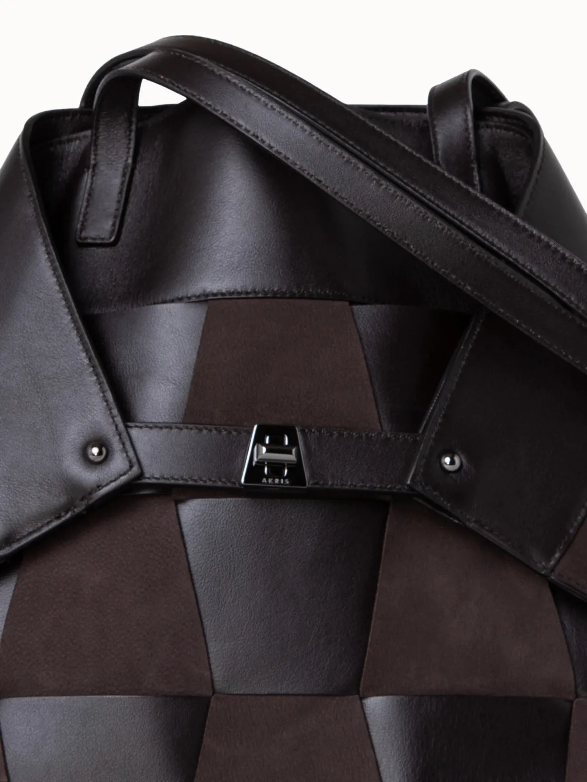 Ai Medium Shoulder Tote