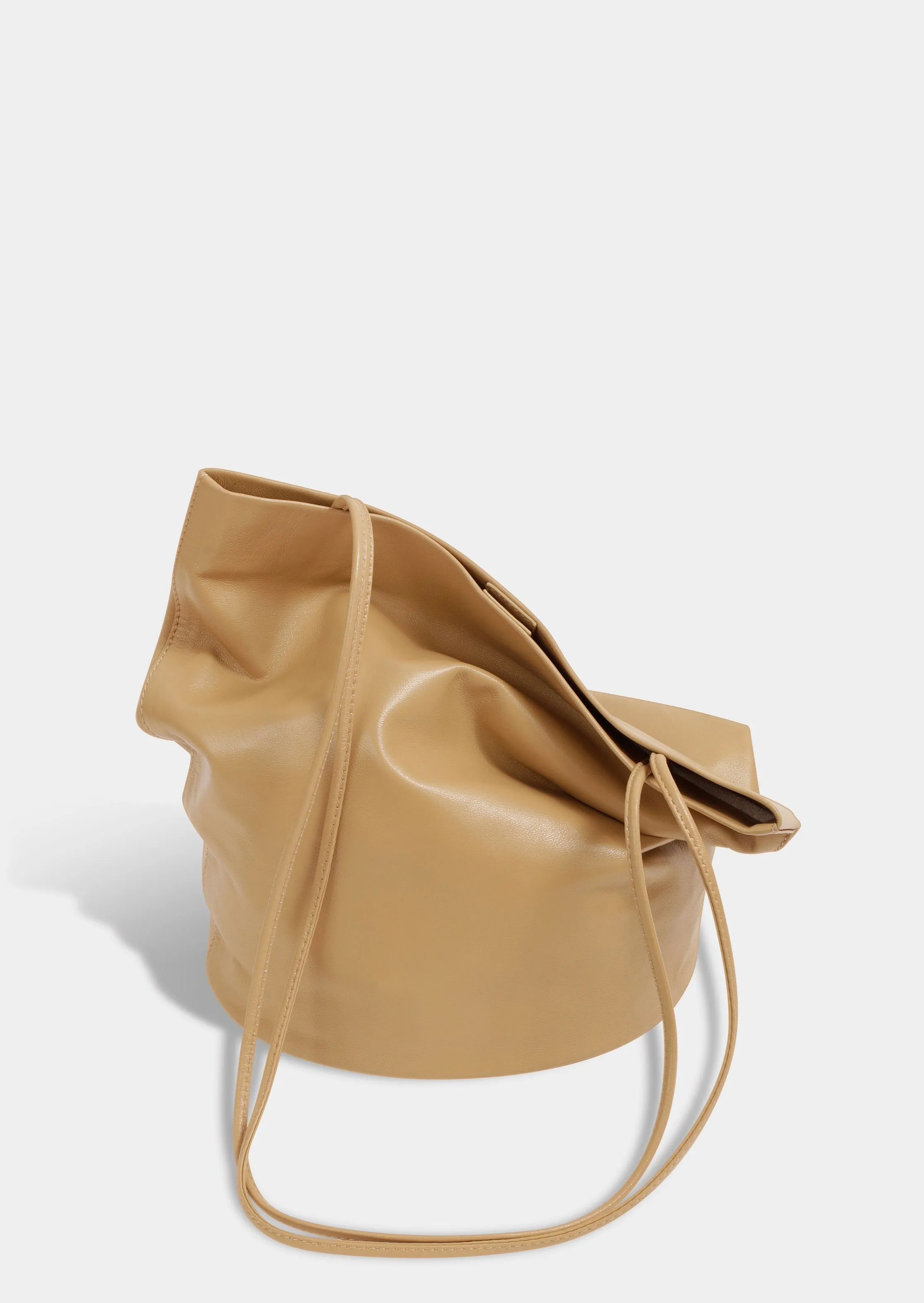 Drape Oval Bucket | Camel