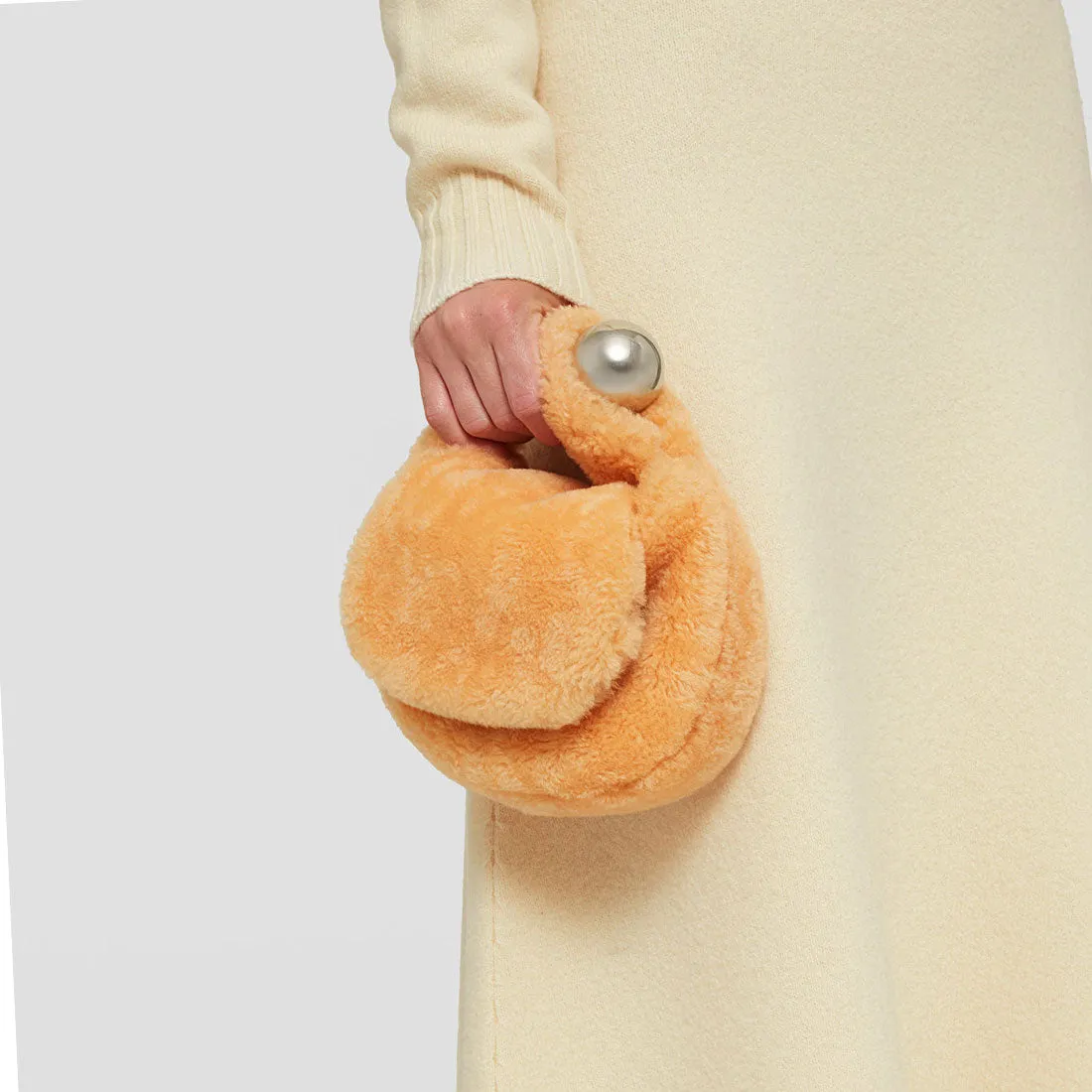 Sphere Pouch Shearling, Apricot