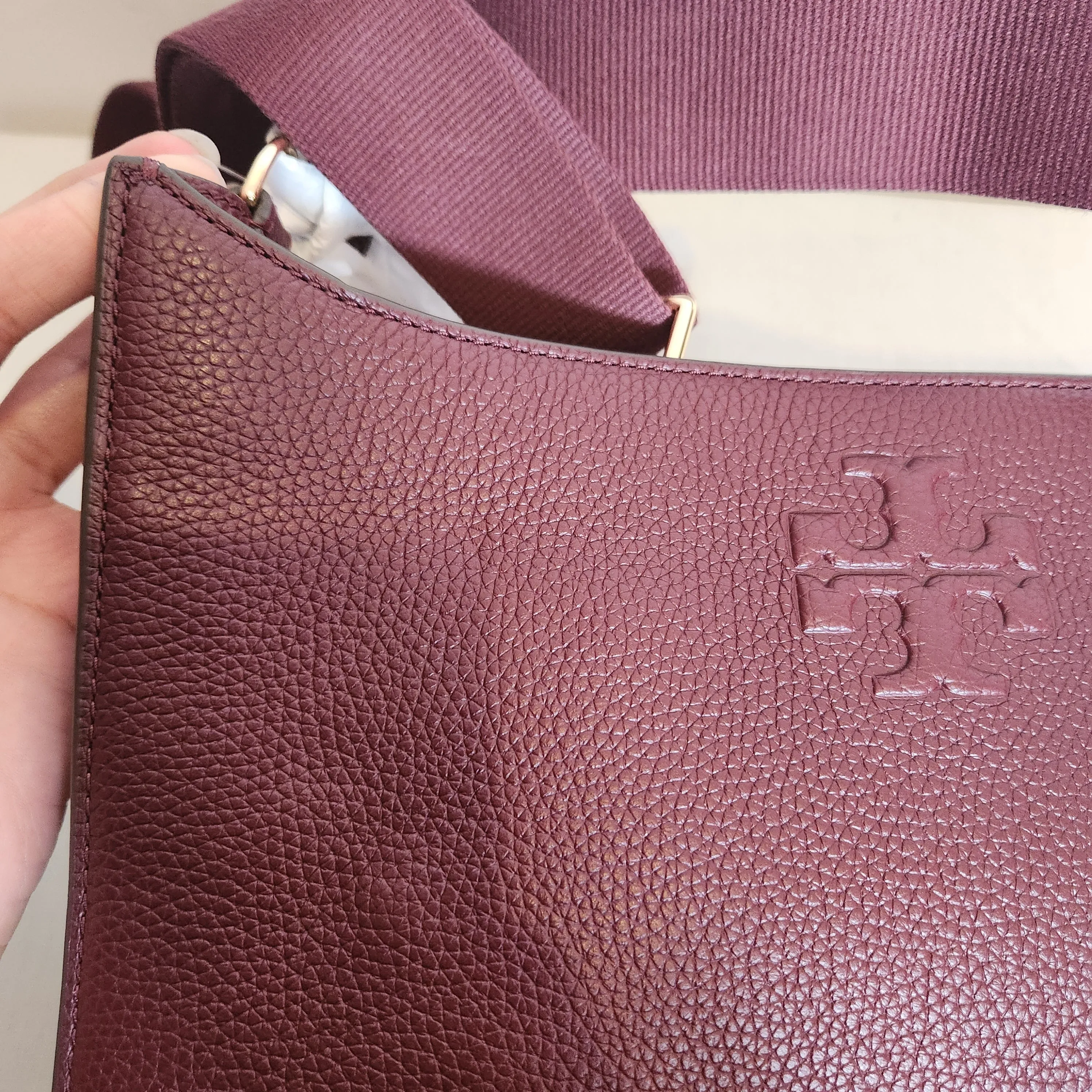 Tory Burch 'Thea Web' Deep Berry Pebbled Leather Shoulder Bag | Brand New |